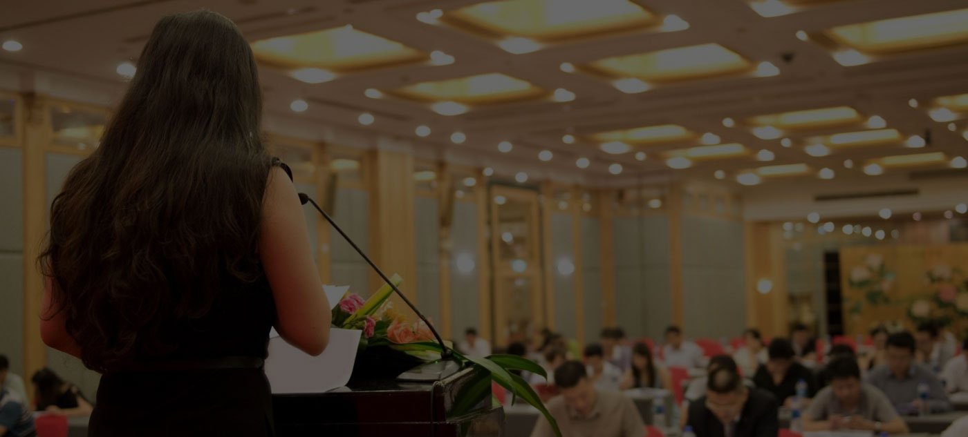 Corporate training banner with Gotezu